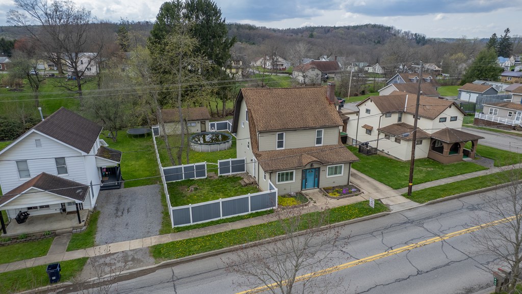 432 Colerain Street Sligo, PA 16255 - Photo 40 of 44 an aerial view of multiple houses with a yard