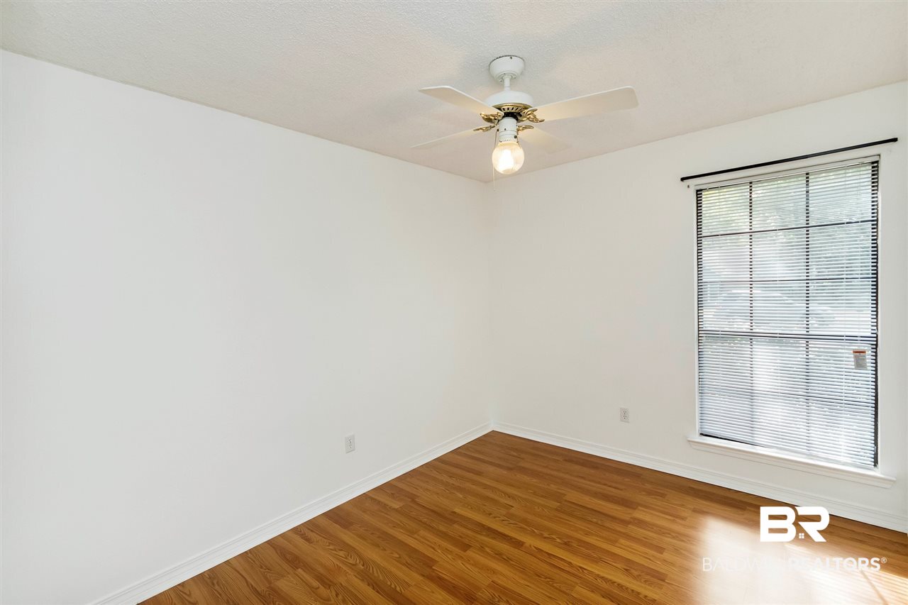 5266 Maudelayne Drive North Mobile, AL 36693 - Photo 14 of 39