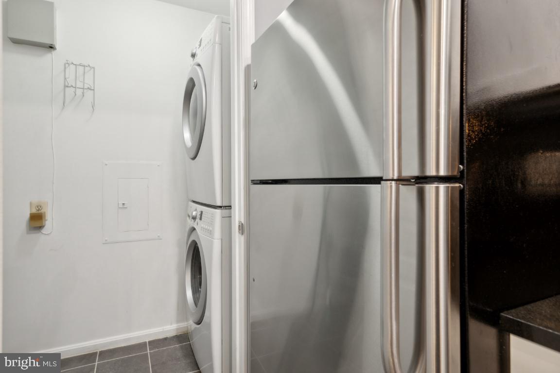 5573 Seminary Road, Unit 208 Falls Church, VA 22041 - Photo 11 of 33 Laundry room