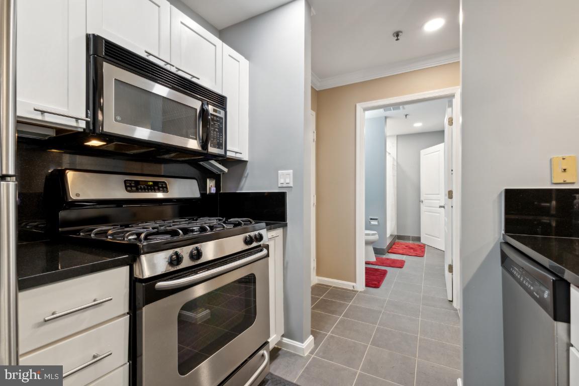 5573 Seminary Road, Unit 208 Falls Church, VA 22041 - Photo 12 of 33 Gallery Image 12