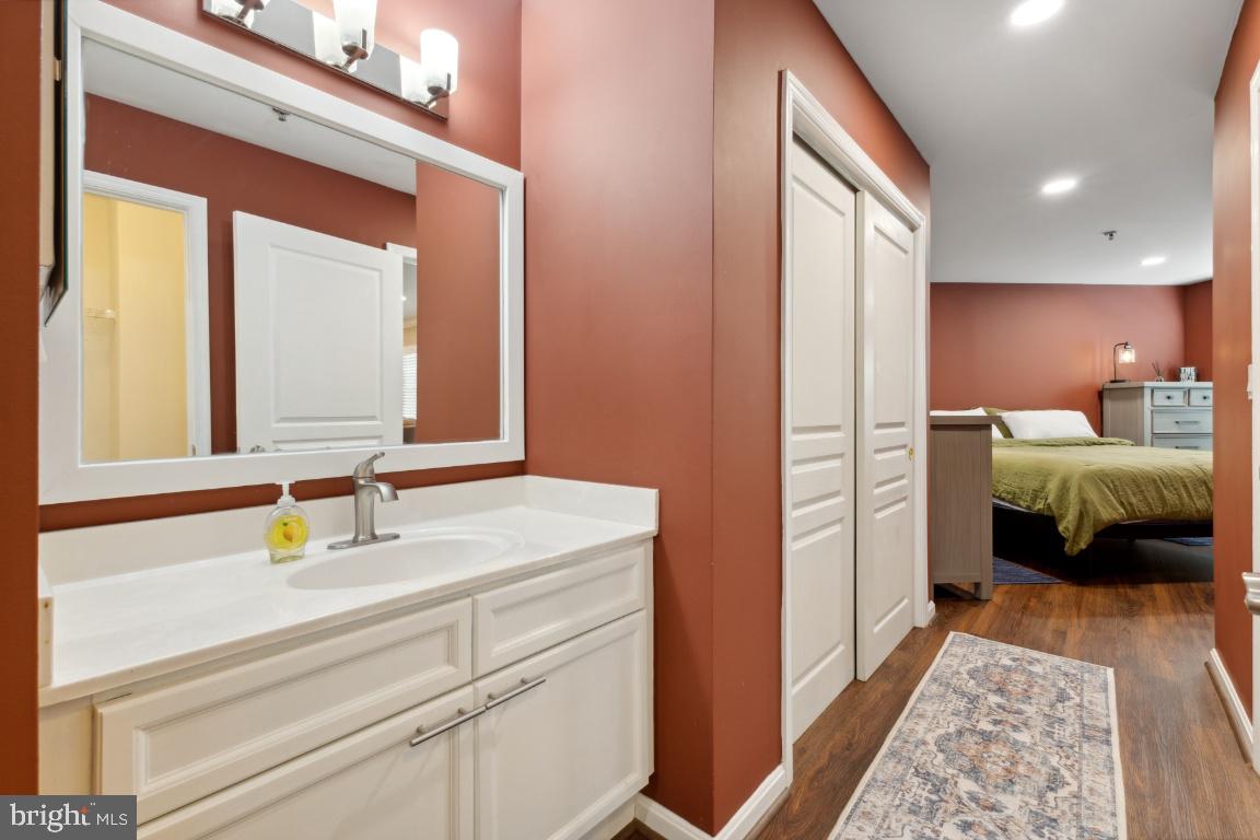 5573 Seminary Road, Unit 208 Falls Church, VA 22041 - Photo 18 of 33 Gallery Image 18