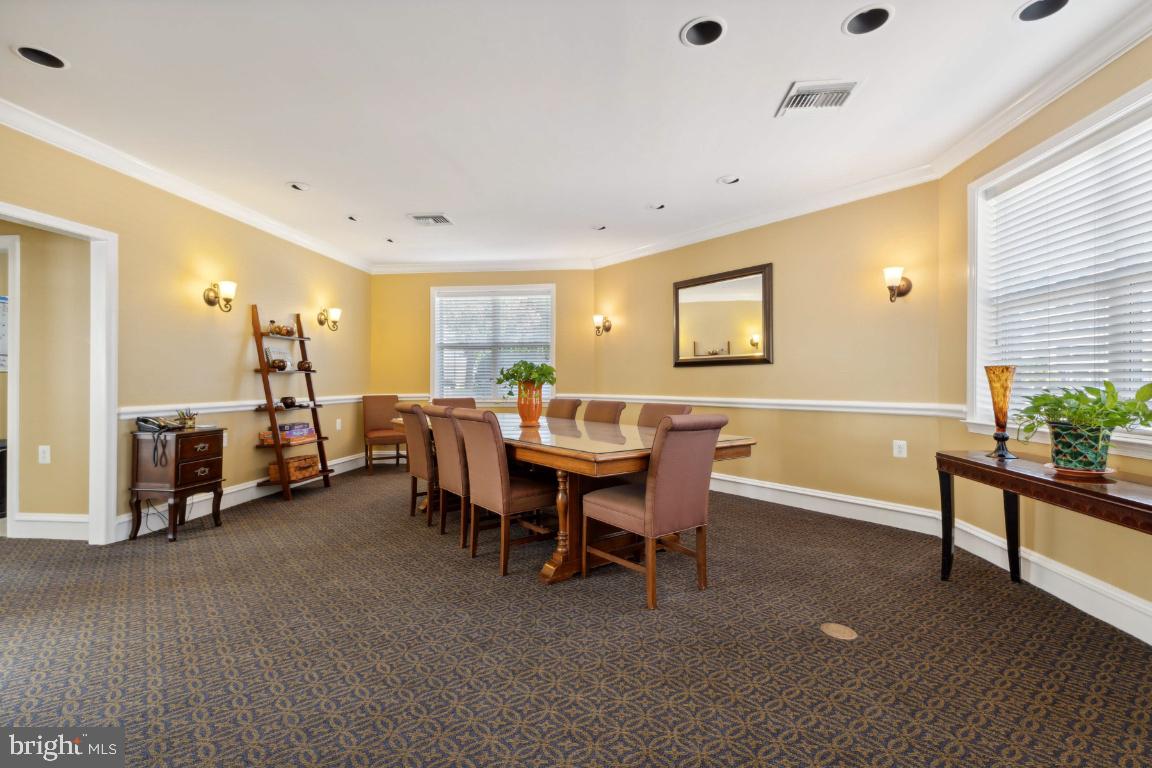 5573 Seminary Road, Unit 208 Falls Church, VA 22041 - Photo 27 of 33 Club House