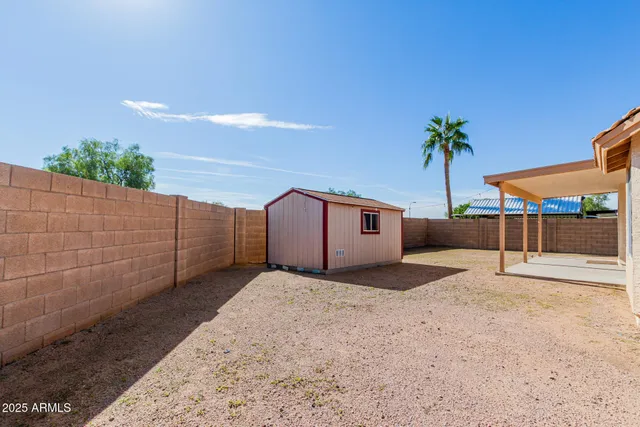 $416,999 | 825 West 15th Lane, Apache Junction, AZ 85120