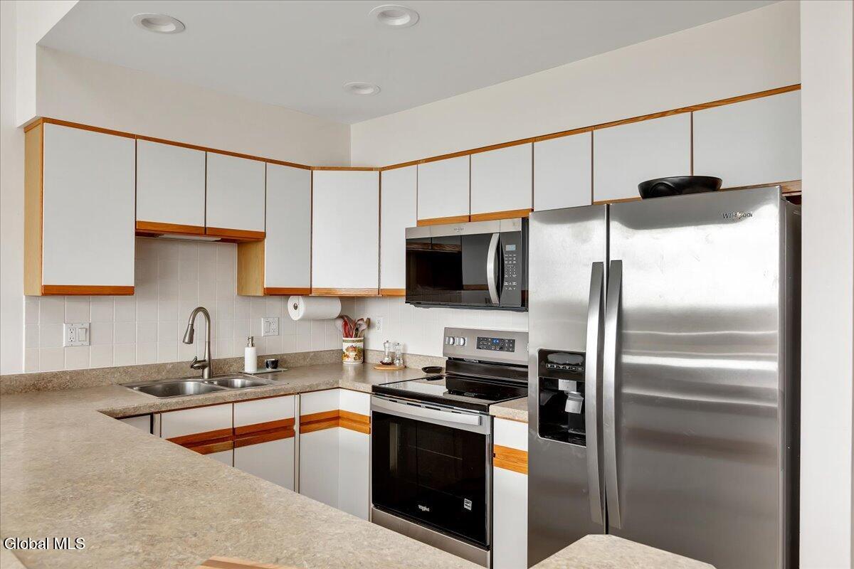 60 Top Of The World Road Lake George, NY 12845 - Photo 11 of 52 Kitchen Main level