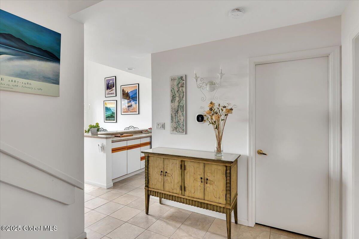 60 Top Of The World Road Lake George, NY 12845 - Photo 9 of 52 Entry Main level