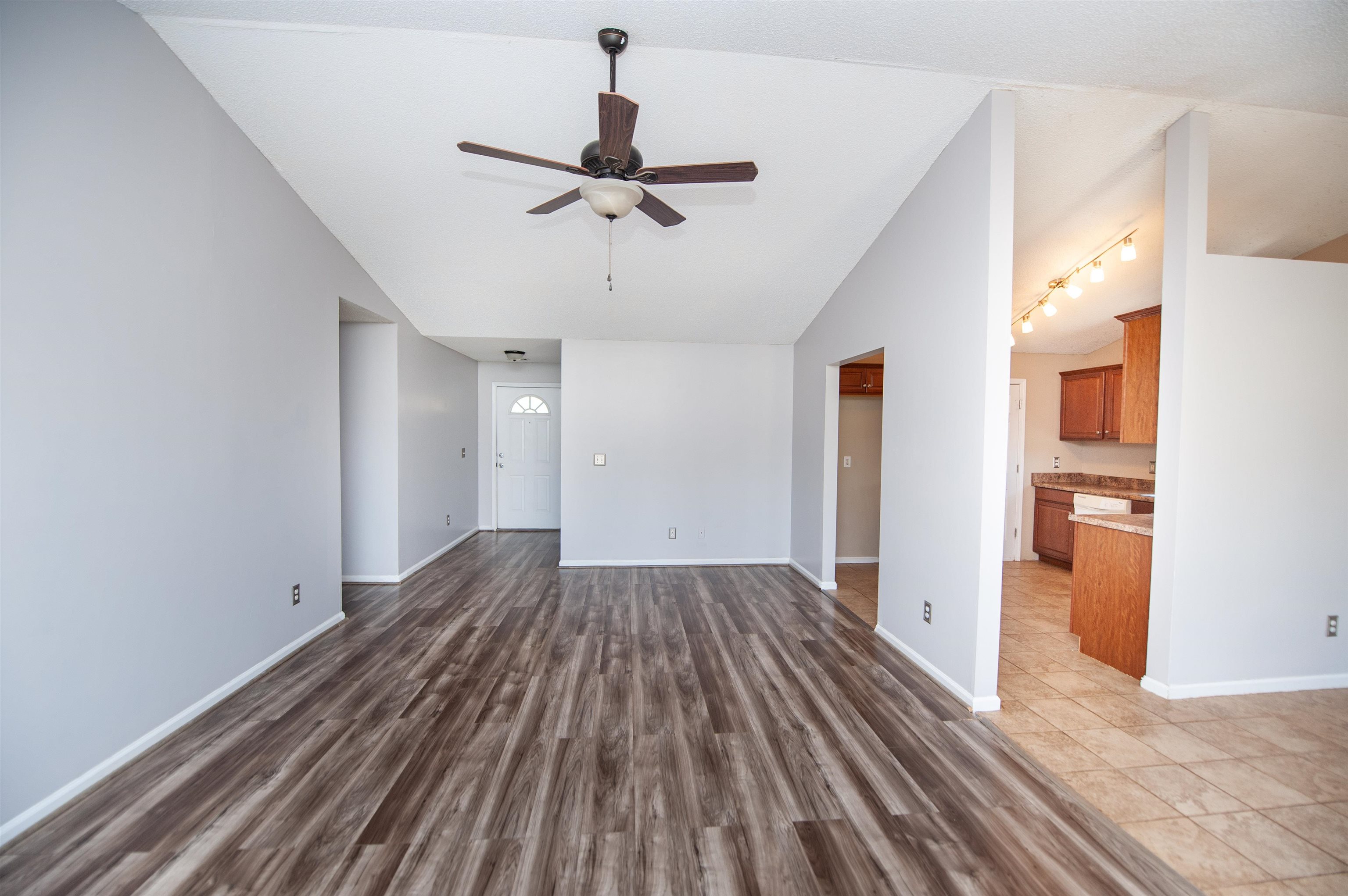 575 Mountainview Road Spartanburg, SC 29316 - Photo 8 of 36 Gallery Image 8