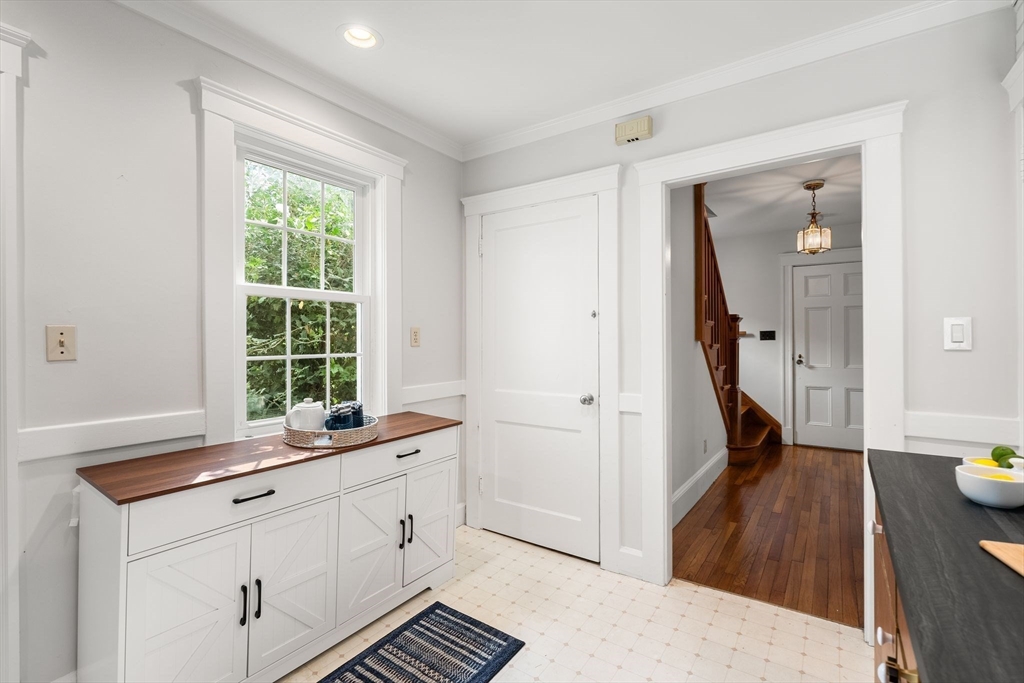 67 Ronald Road Arlington, MA 02474 - Photo 19 of 41