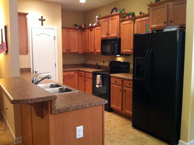 10183 Fionn Loop Daphne, AL 36526 - Photo 7 of 15 Kitchen