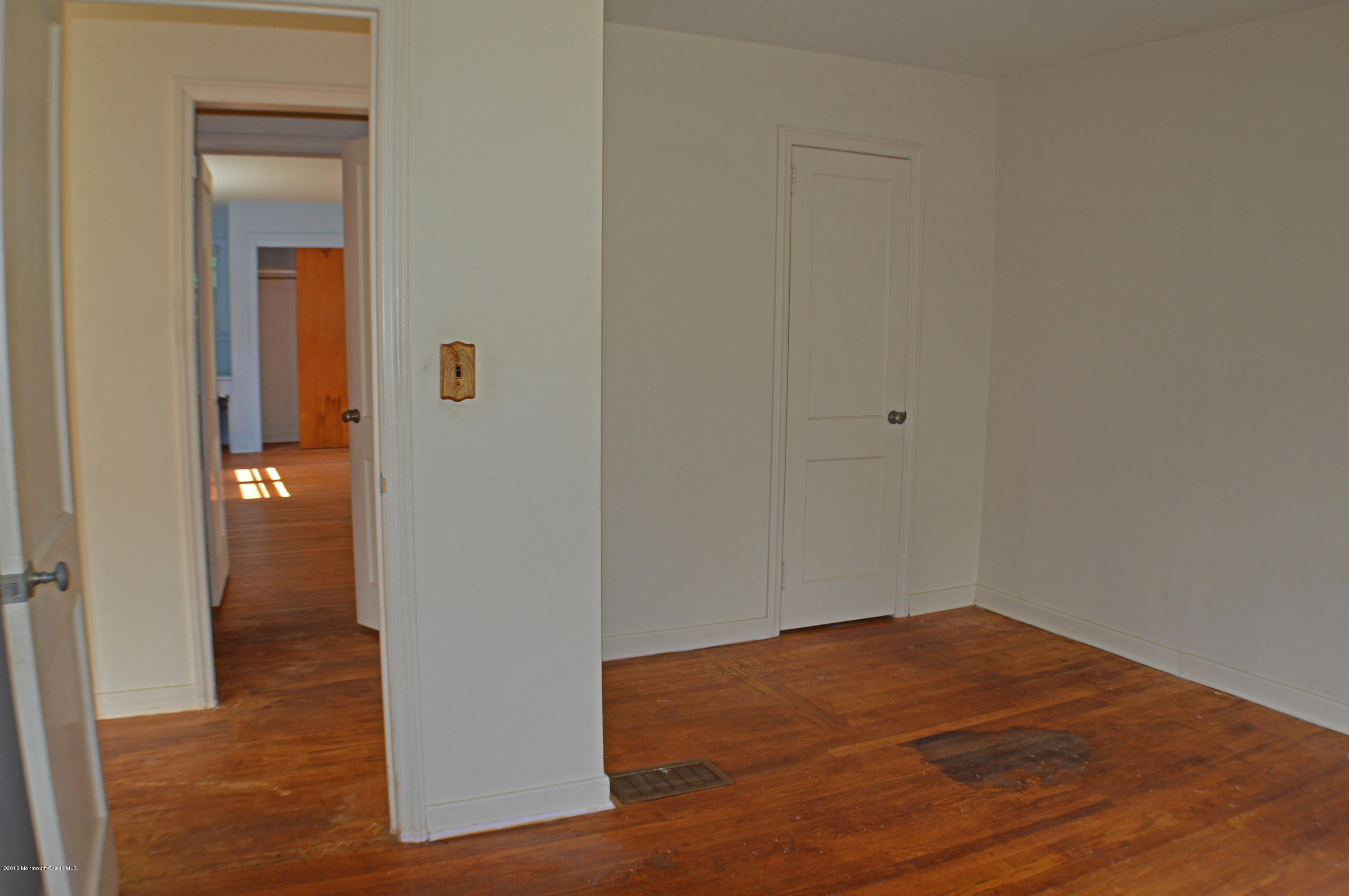 115 Robin Road Neptune Township, NJ 07753 - Photo 12 of 18 MLS BEDROOM2