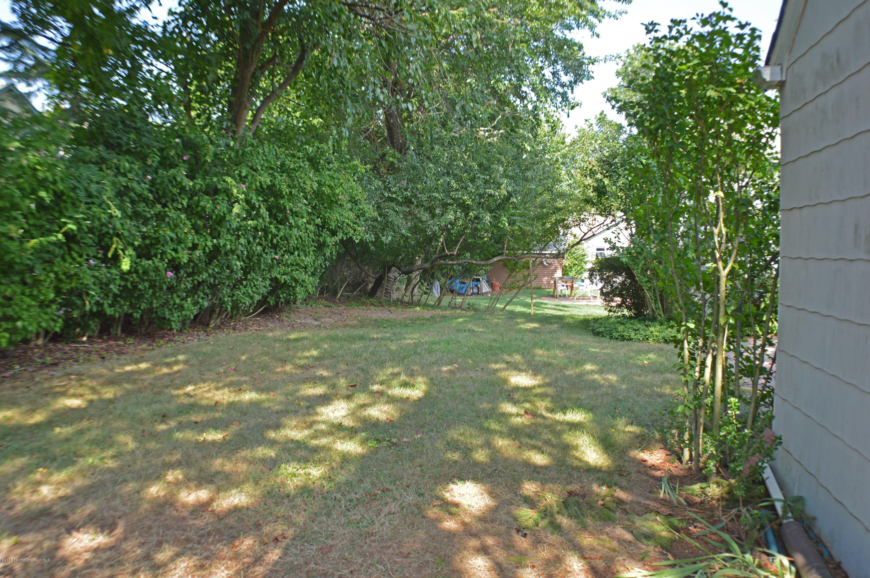 115 Robin Road Neptune Township, NJ 07753 - Photo 17 of 18 MLS BACKYARD3