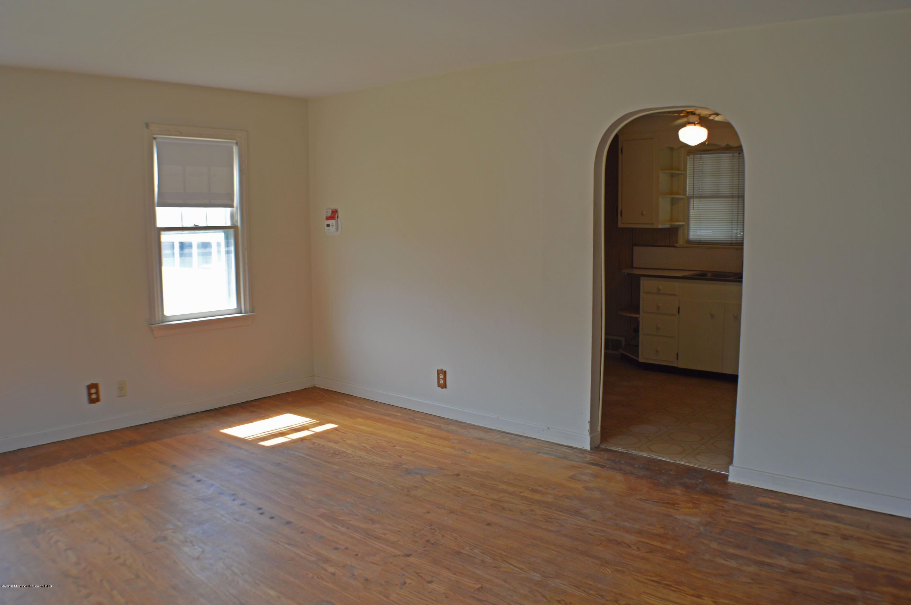 115 Robin Road Neptune Township, NJ 07753 - Photo 4 of 18 MLS LIVING ROOM2