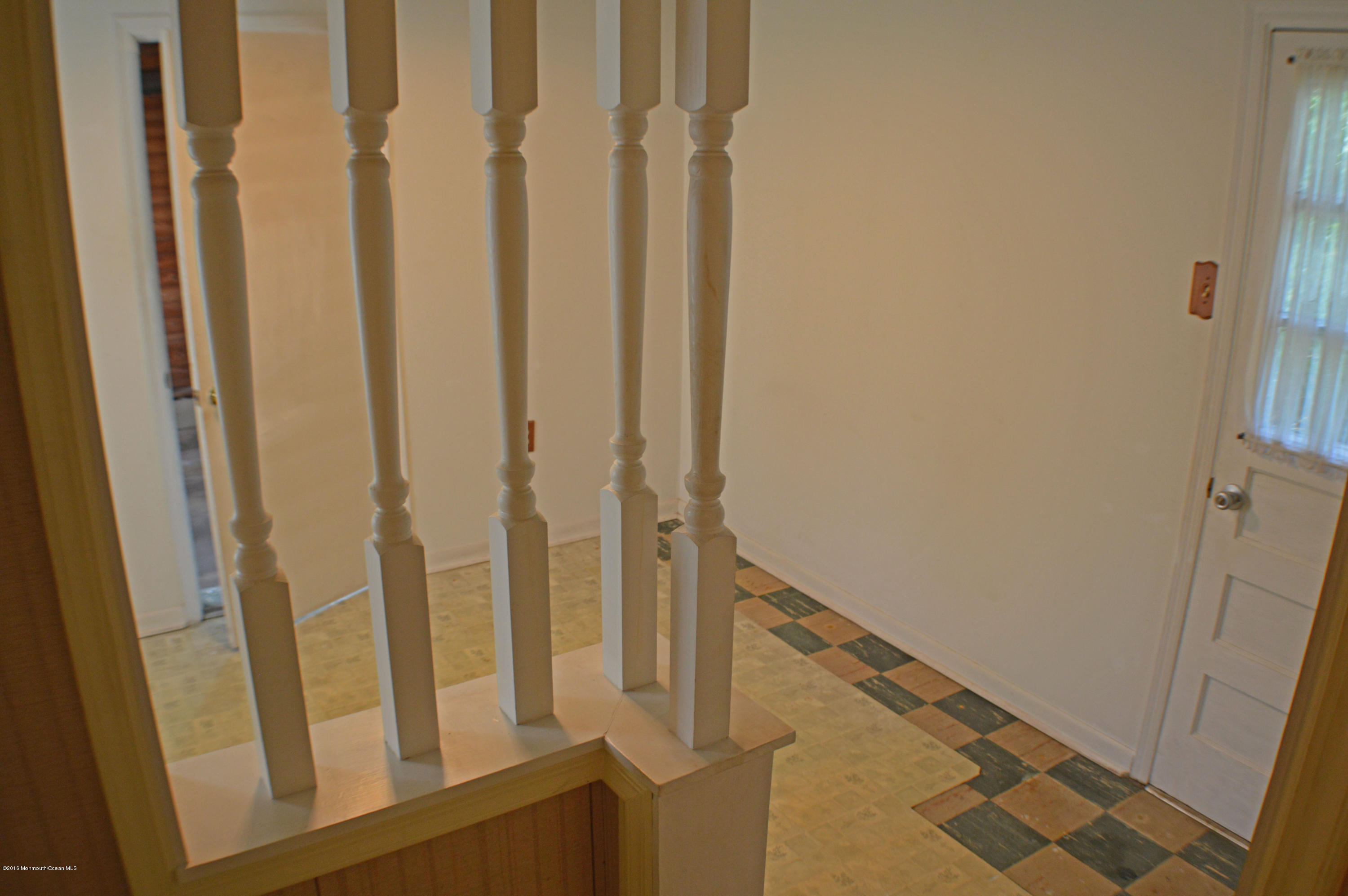 115 Robin Road Neptune Township, NJ 07753 - Photo 7 of 18 MLS MUD ROOM