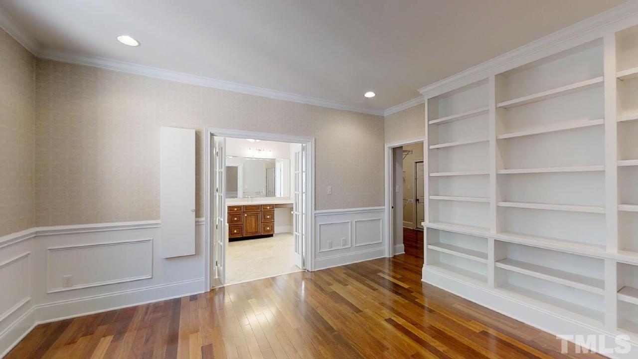 4720 Haleytree Court Raleigh, NC 27606 - Photo 13 of 30 Gallery Image 13