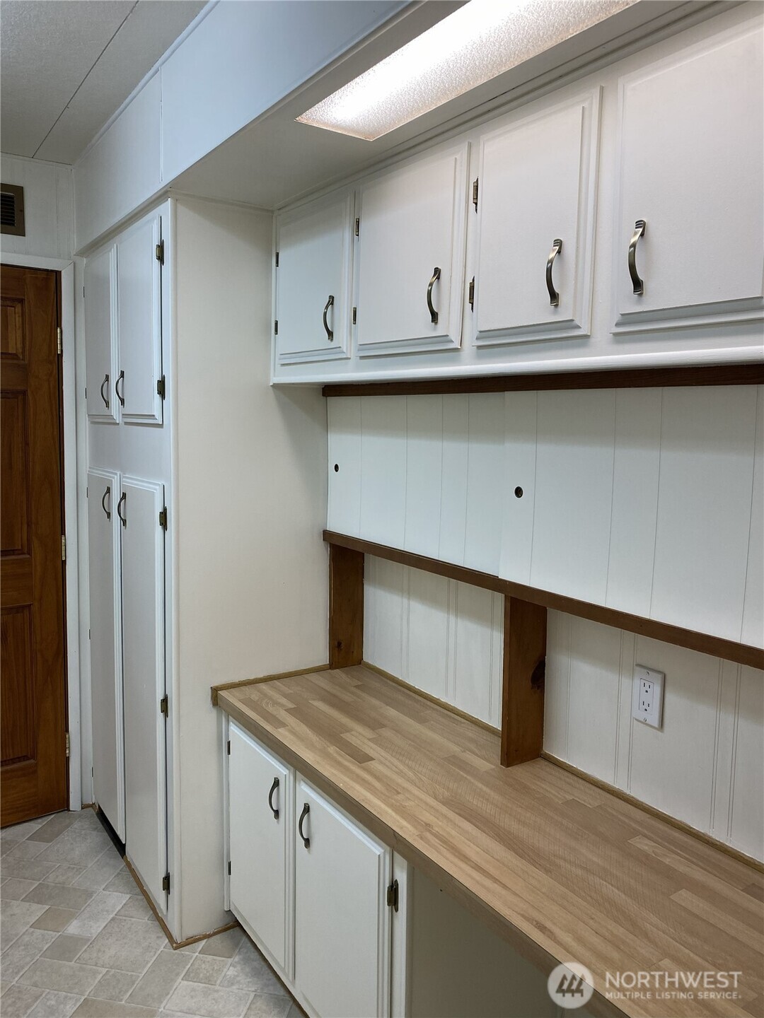 11436 Southeast 208th Street, Unit 153 Kent, WA 98031 - Photo 18 of 40