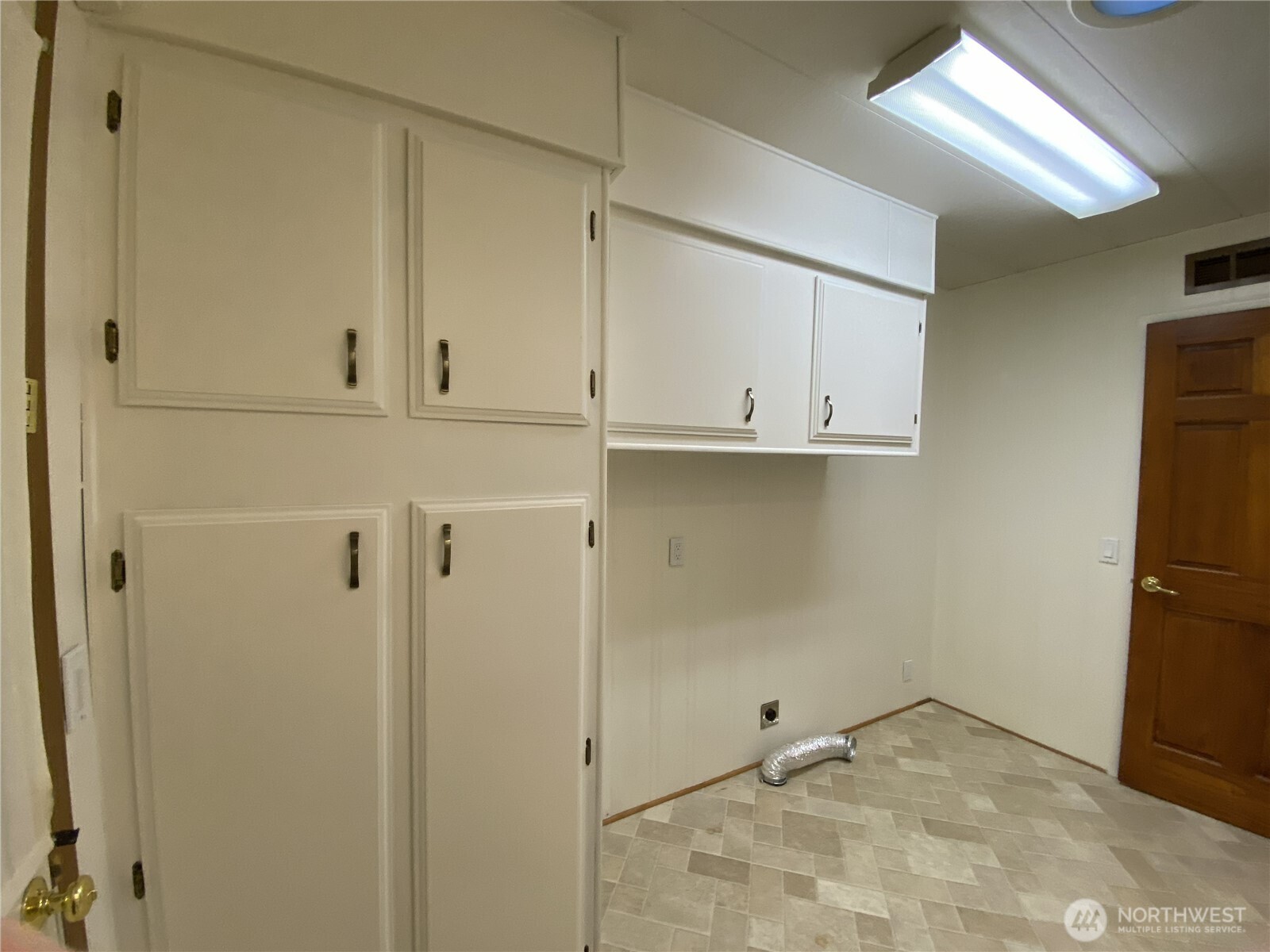 11436 Southeast 208th Street, Unit 153 Kent, WA 98031 - Photo 19 of 40