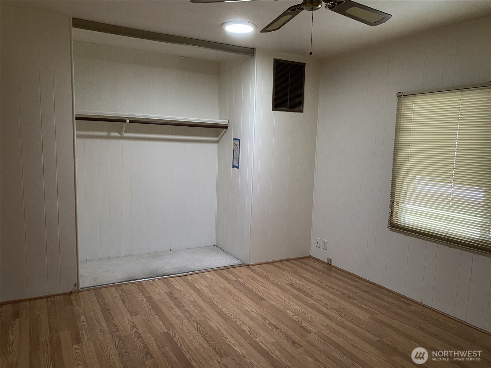 11436 Southeast 208th Street, Unit 153 Kent, WA 98031 - Photo 20 of 40