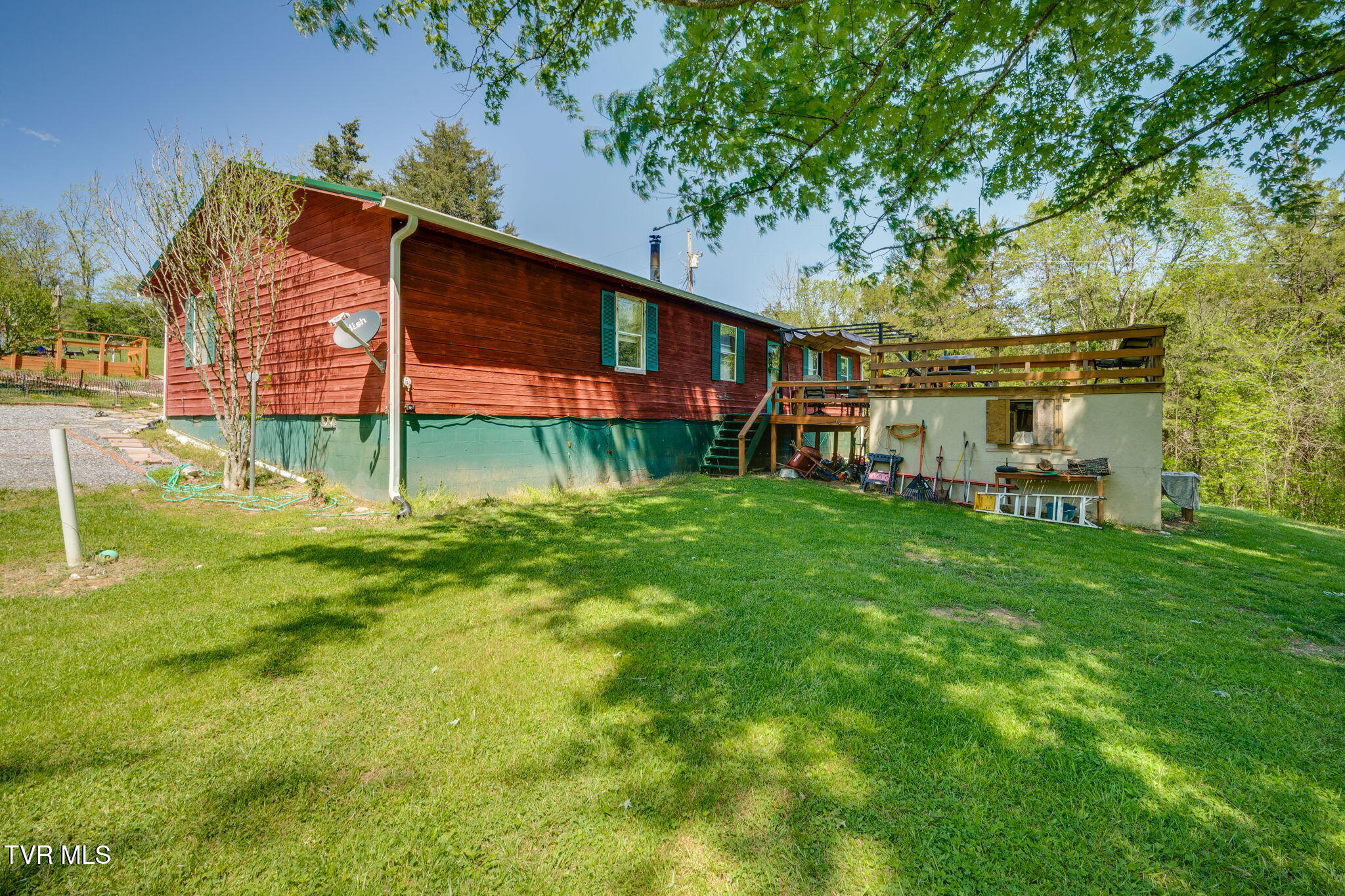 111 Clinch Valley Road Eidson, TN 37731 - Photo 26 of 36 025