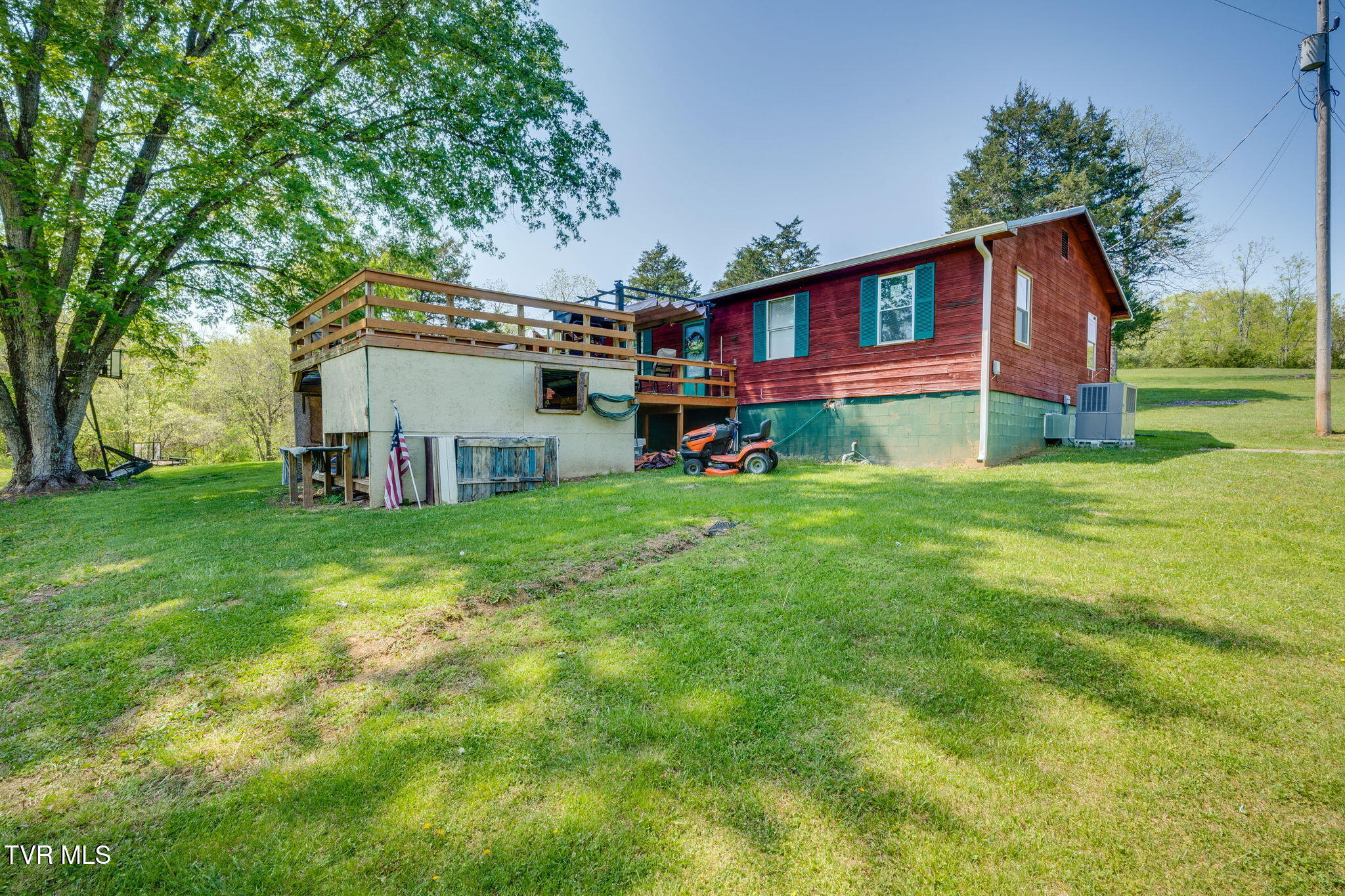 111 Clinch Valley Road Eidson, TN 37731 - Photo 28 of 36 028