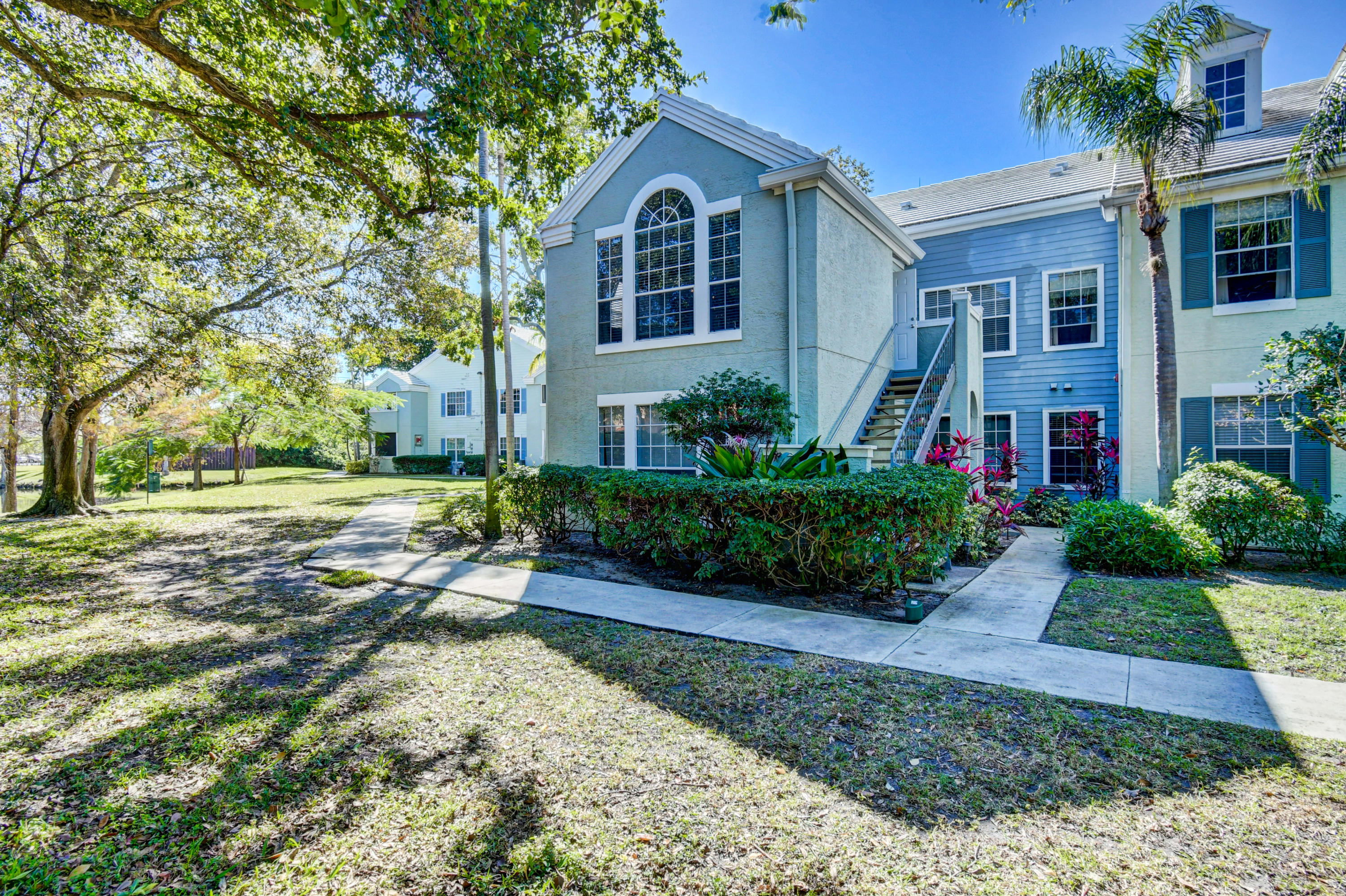 1020 Crystal Way, Unit J Delray Beach, FL 33444 - Photo 1 of 33 26_dsc_3475_6_7_8_9