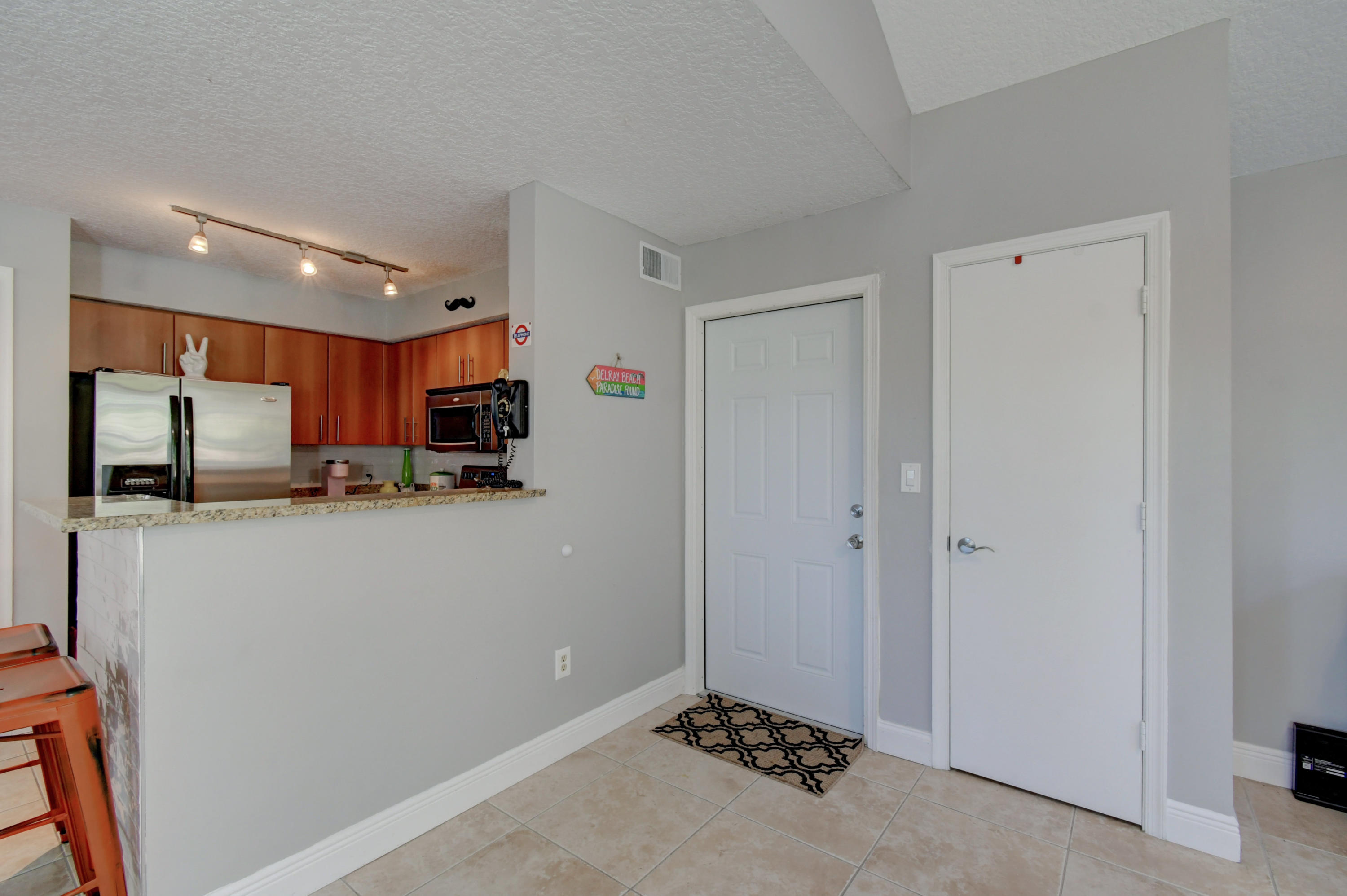 1020 Crystal Way, Unit J Delray Beach, FL 33444 - Photo 14 of 33 30_dsc_3665_6_7_8_9