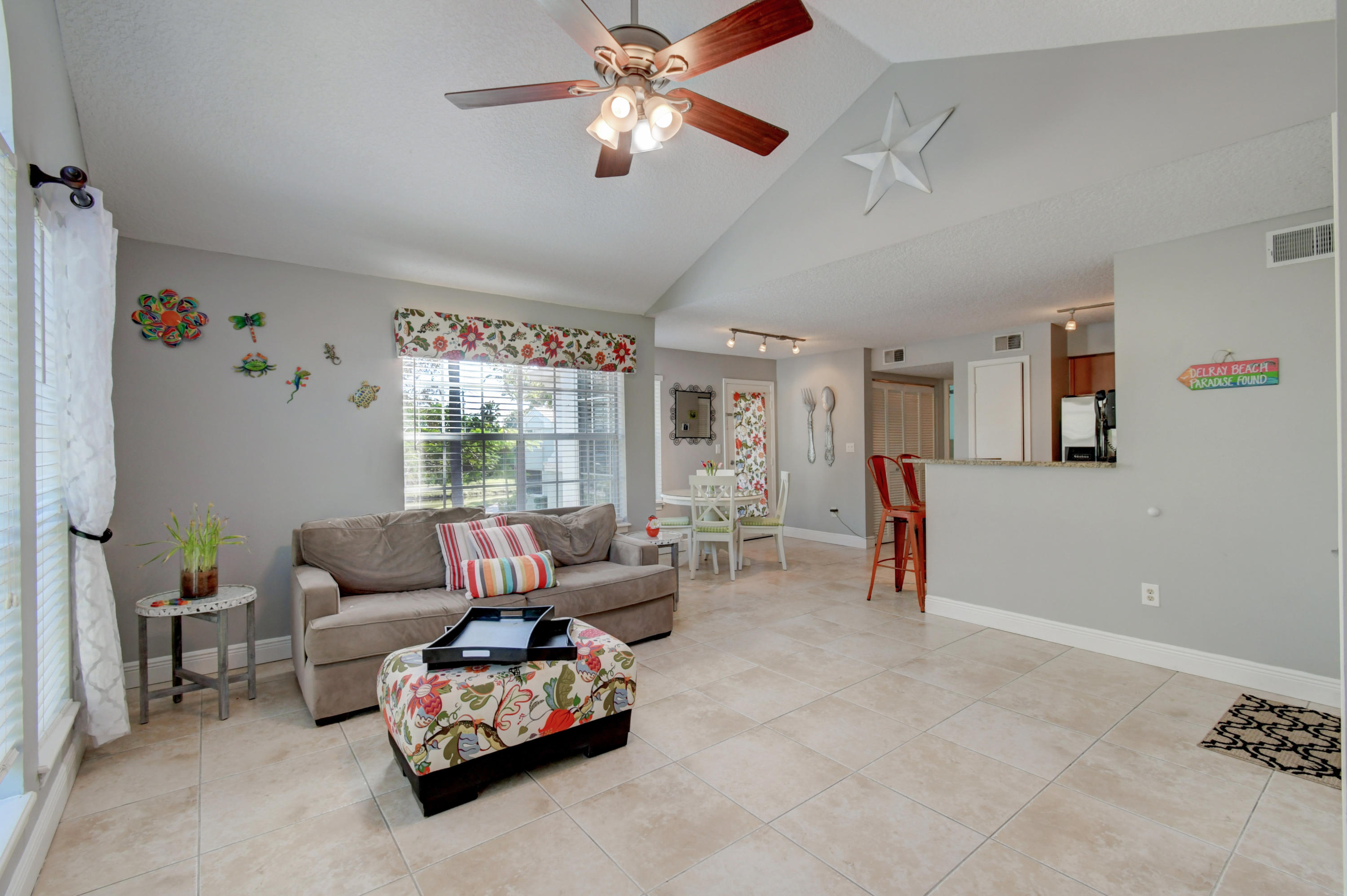 1020 Crystal Way, Unit J Delray Beach, FL 33444 - Photo 15 of 33 33_dsc_3700_1_2_3_4