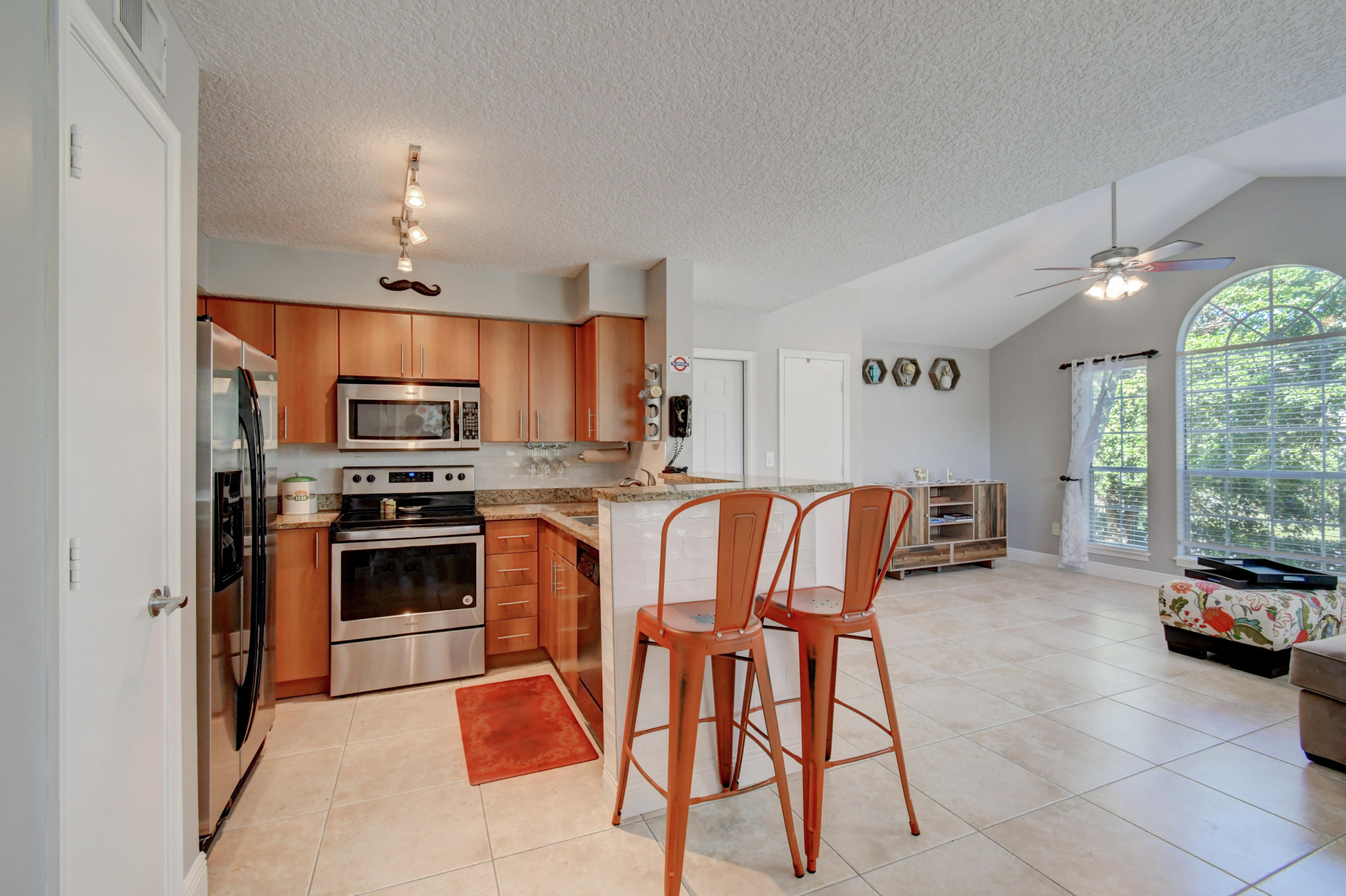 1020 Crystal Way, Unit J Delray Beach, FL 33444 - Photo 18 of 33 36_dsc_3745_6_7_8_9