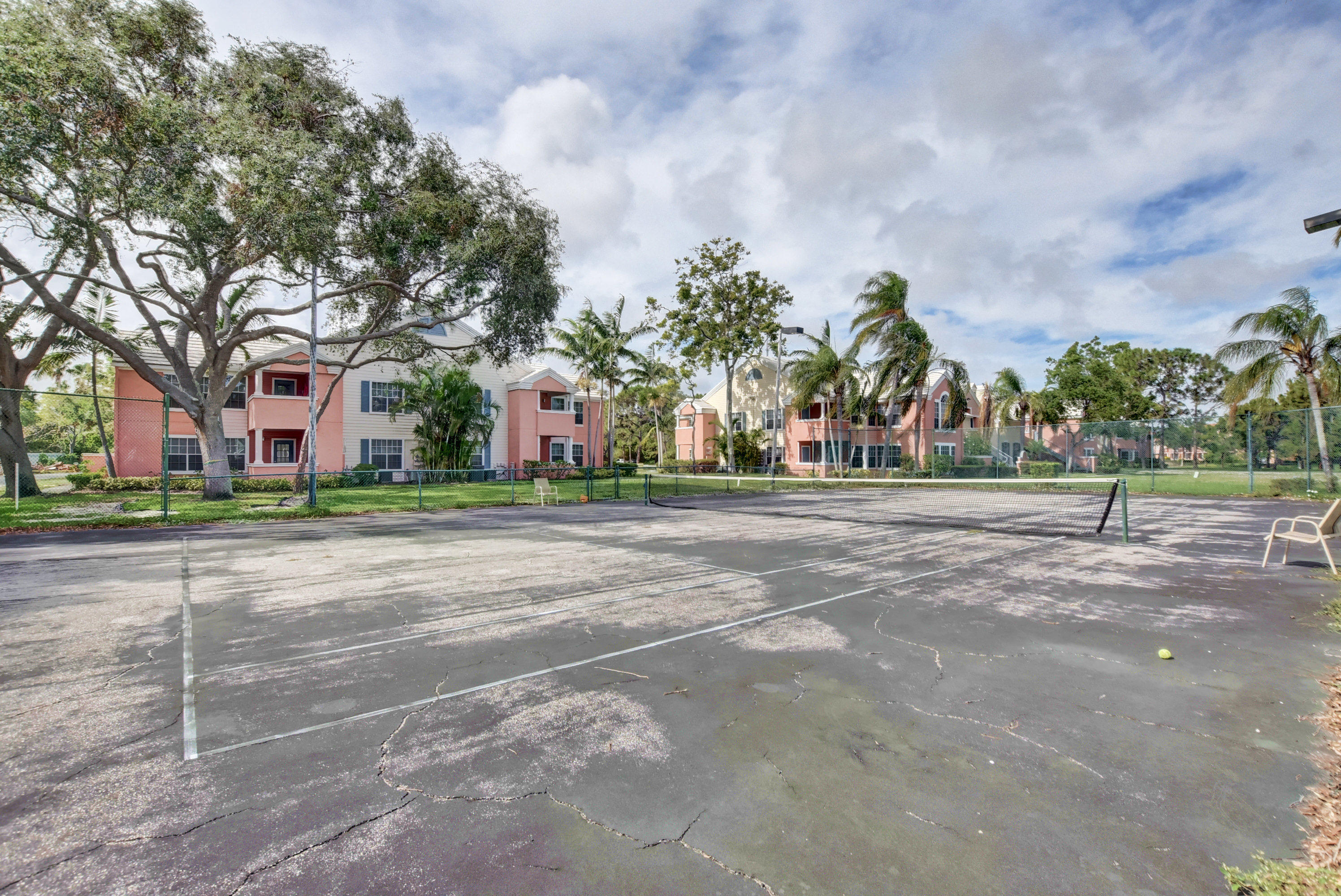 1020 Crystal Way, Unit J Delray Beach, FL 33444 - Photo 31 of 33 62_bahia delray (8)