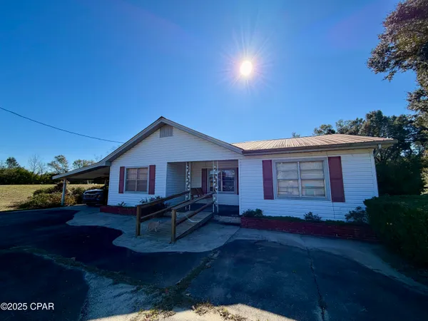 $179,900 | 2797 Salem Church Road, Sneads, FL 32460