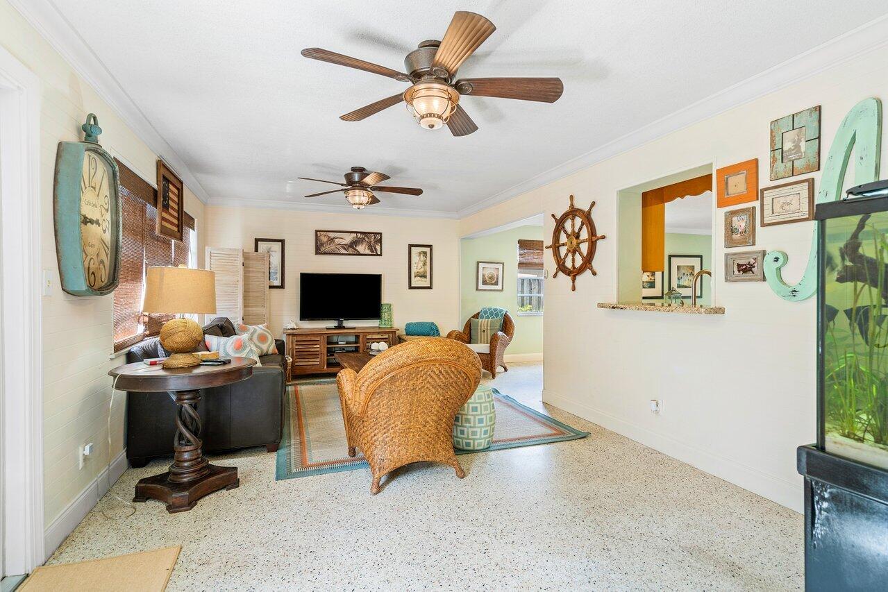 1130 Southwest 17th Street Boca Raton, FL 33486 - Photo 13 of 34 E side