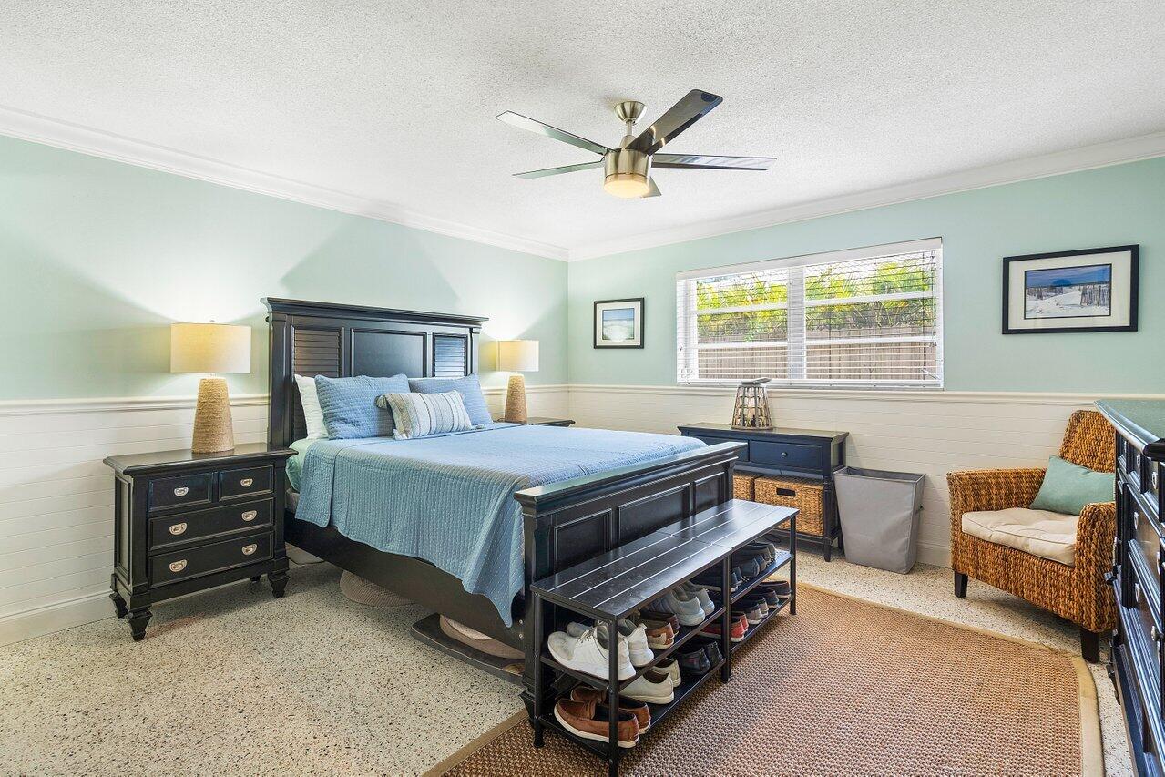 1130 Southwest 17th Street Boca Raton, FL 33486 - Photo 15 of 34 Primary