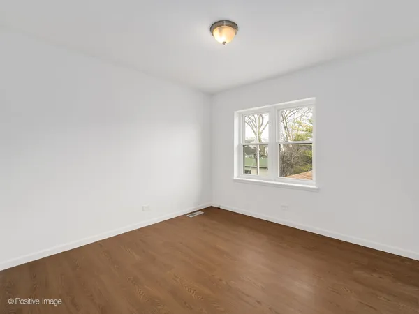 $499,000 | 285 East 1st Street, Elmhurst, IL 60126