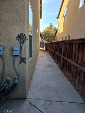 $569,900 | 537 Peregrine Lane, San Jacinto, CA 92582