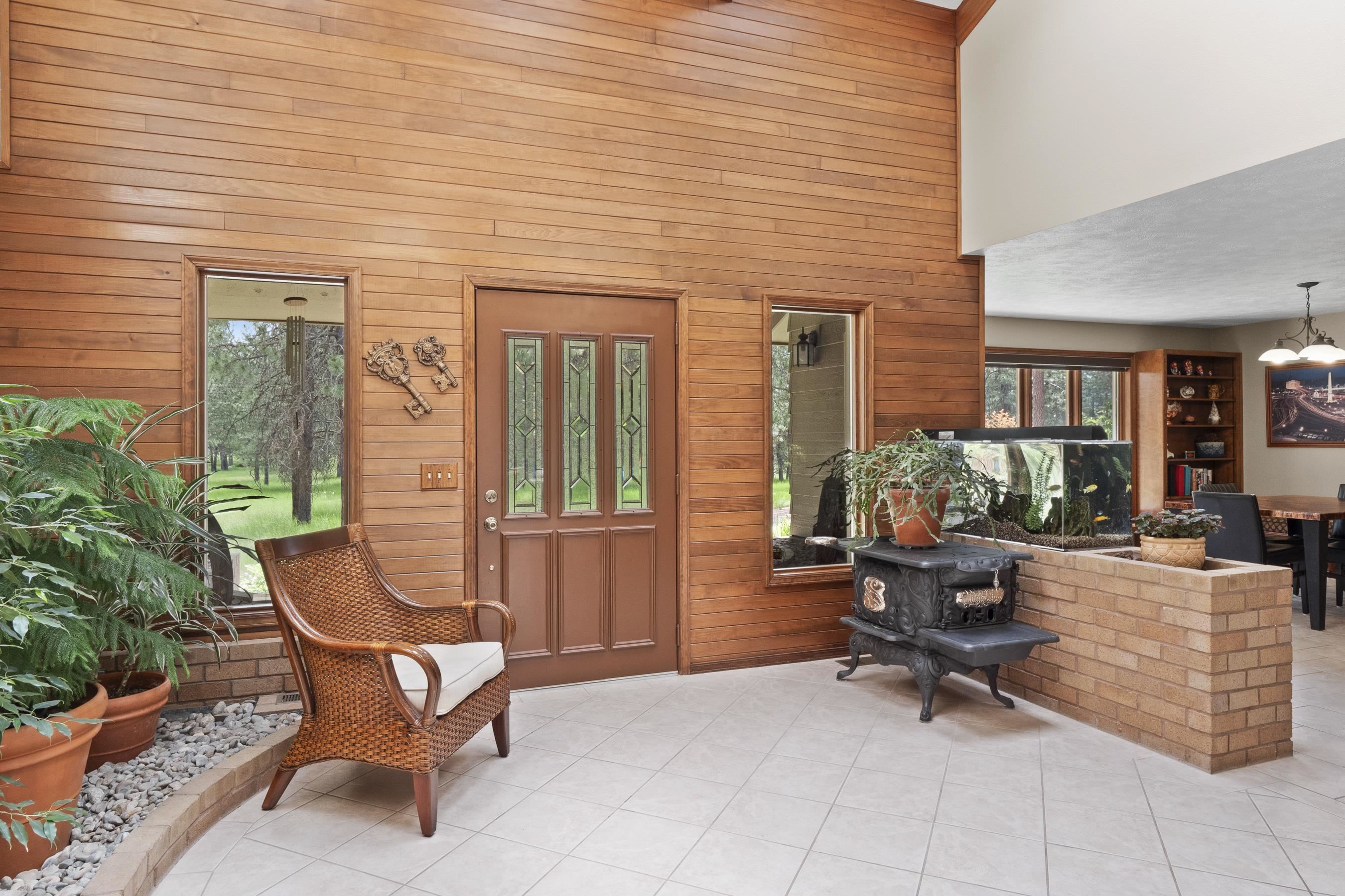 4408 South Conklin Road Greenacres, WA 99016 - Photo 4 of 50 Gallery Image 4