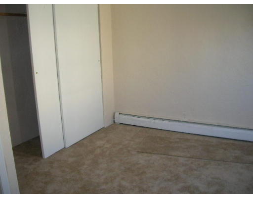 295 Shirley Street, Unit 2 Winthrop, MA 02152 - Photo 10 of 12 a view of an empty room