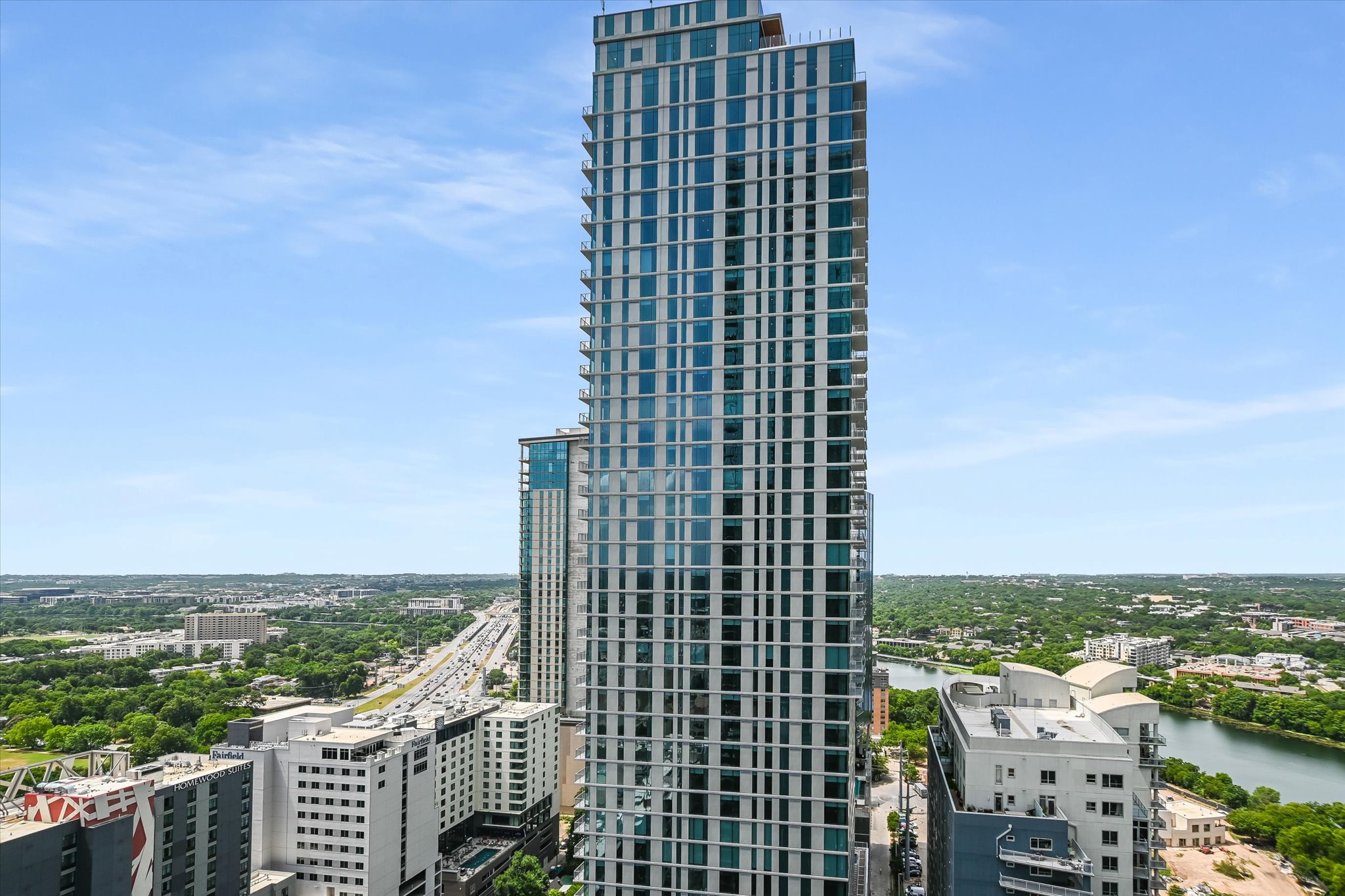 610 Davis Street, Unit 2705 Austin, TX 78701 - Photo 6 of 33