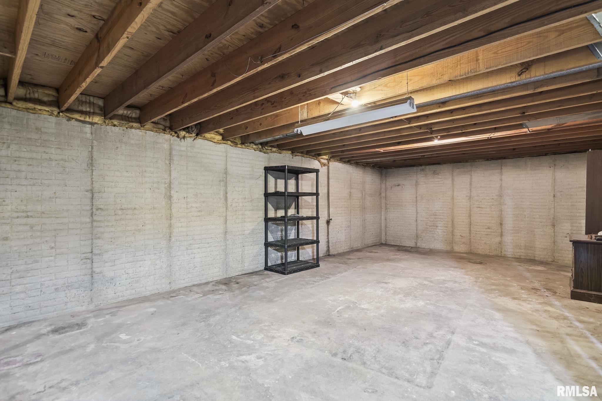 109 Basswood Road Springfield, IL 62712 - Photo 29 of 37