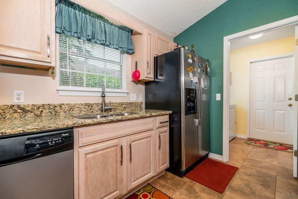 6475 Surfside Cove Gulf Breeze, FL 32563 - Photo 21 of 49