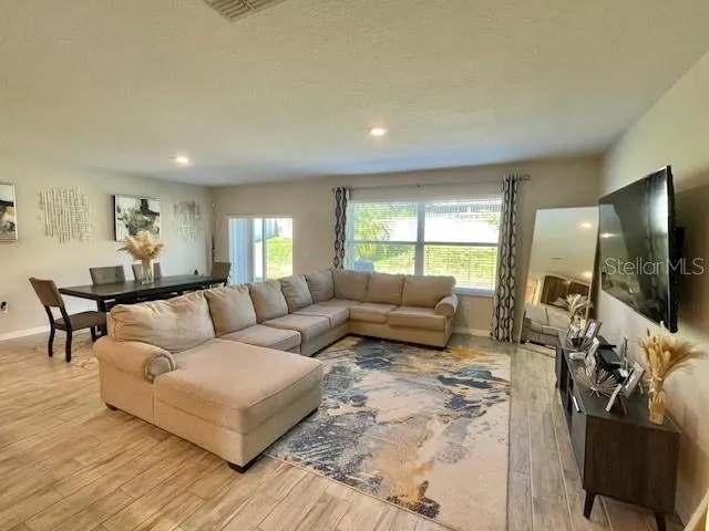 $2,495 | 319 Nancy Lou Road, Apopka, FL 32703