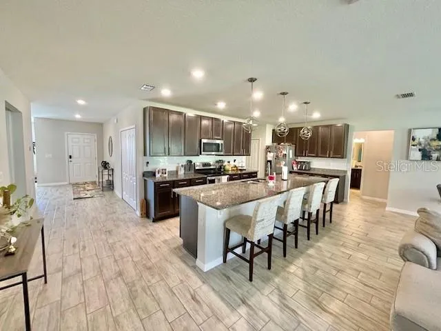 $2,495 | 319 Nancy Lou Road, Apopka, FL 32703