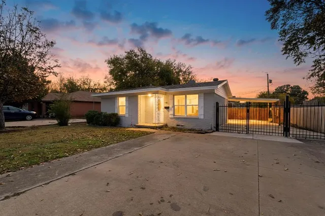 $289,000 | 401 East Miller Road, Garland, TX 75041