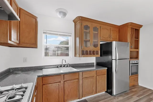 $289,000 | 401 East Miller Road, Garland, TX 75041