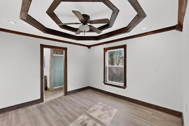 $289,000 | 401 East Miller Road, Garland, TX 75041