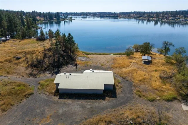 $1,350,000 | 9212 South Silver Lake Avenue, Medical Lake, WA 99022