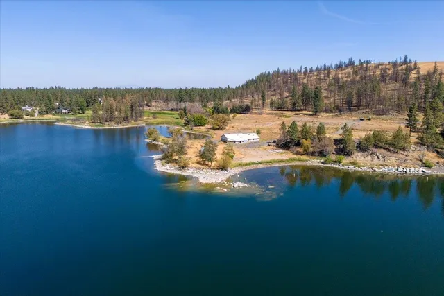 $1,350,000 | 9212 South Silver Lake Avenue, Medical Lake, WA 99022