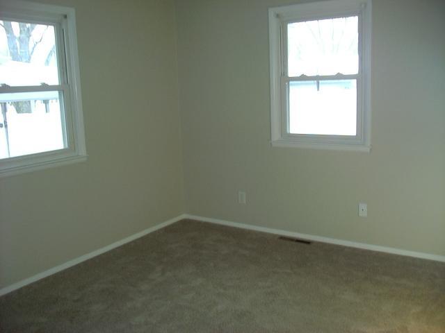 2053 Case Road Columbus, OH 43224 - Photo 8 of 14