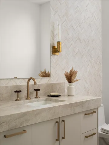 $18,000 | 2401 Oakhaven Circle, Austin, TX 78704