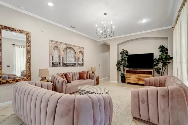 $850,000 | 9317 Lisbon Street, Seffner, FL 33584