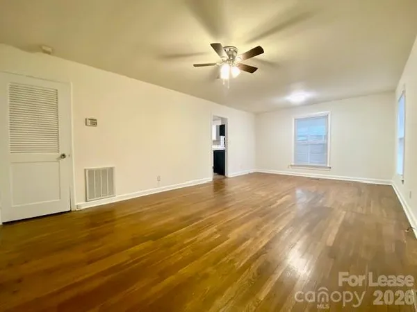 $1,550 | 755 Harwyn Drive, Charlotte, NC 28215