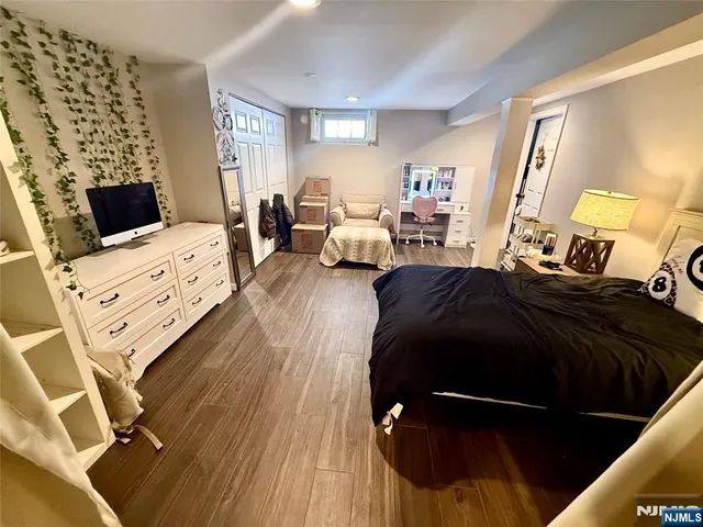 $699,999 | 44 Leonard Drive, Waldwick, NJ 07463