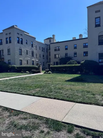 $1,500 | 210 East Maple Avenue, Unit B4, Merchantville, NJ 08109